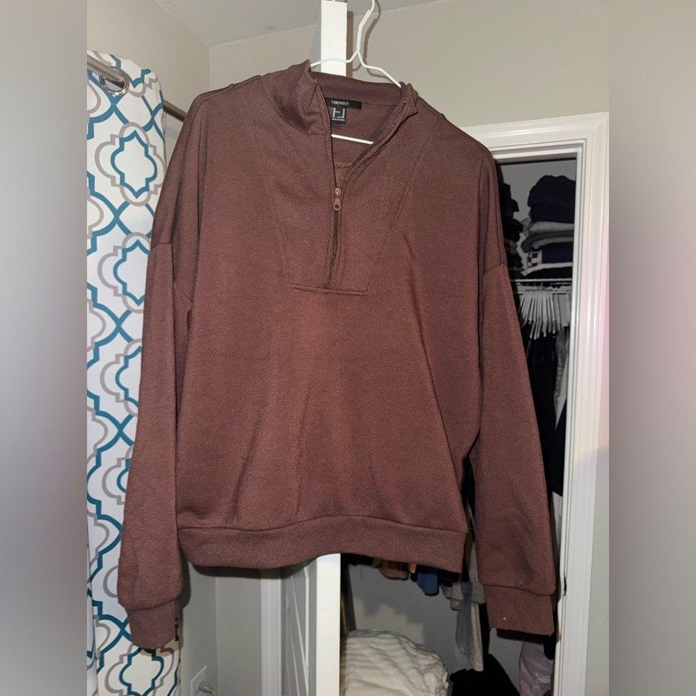 Forever 21 sweatshirt